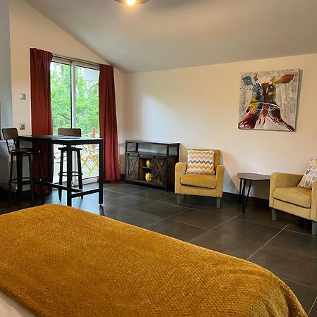 Saint Alban Auriolles Le Mazet, Studio Avec Terrasse Et Acces Piscine מראה חיצוני תמונה